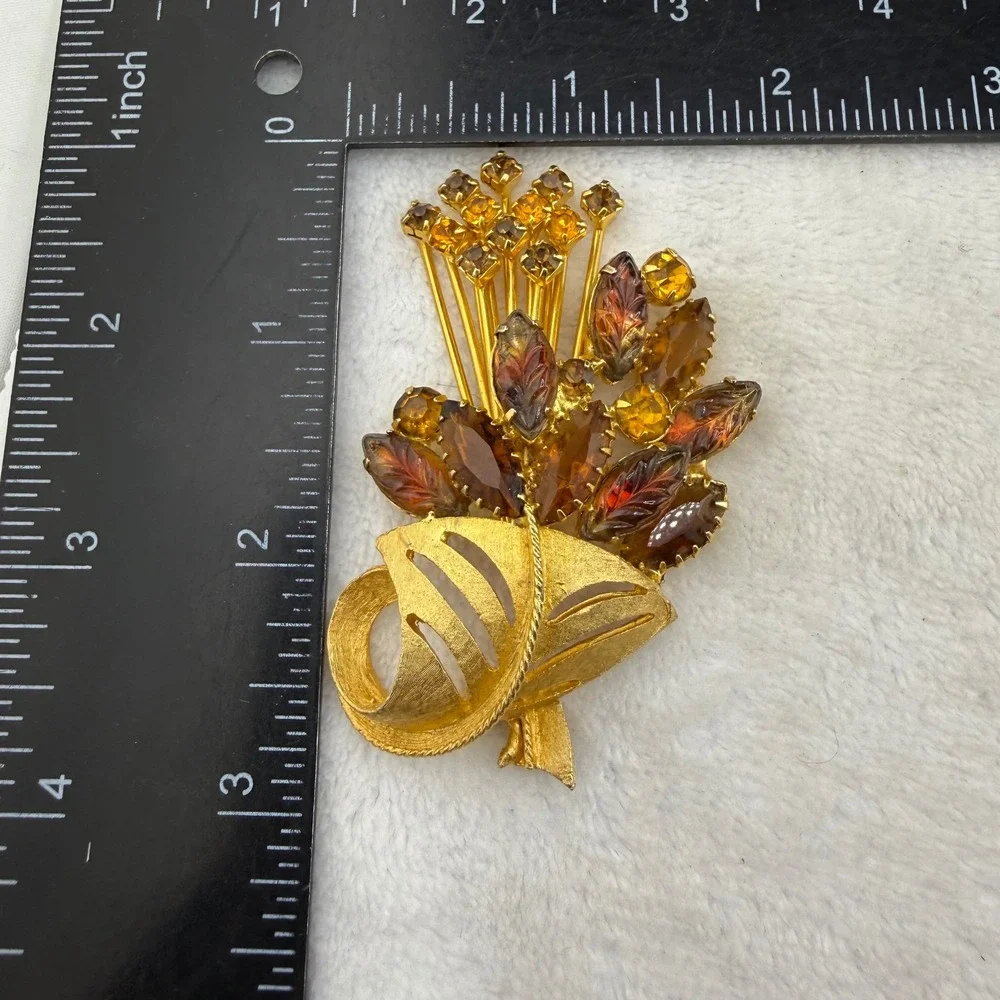 Vintage Rhinestone Brooch Gold Tone Orange Brown Rhinestone Leaf Spray Molded